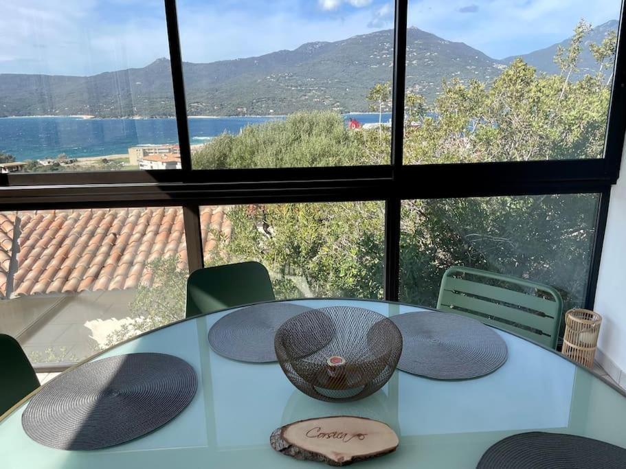 Charmante petite maison avec magnifique vue mer Propriano  Extérieur photo
