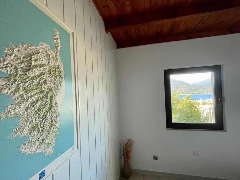 Charmante petite maison avec magnifique vue mer Propriano  Extérieur photo