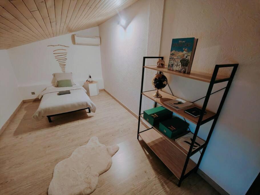 Charmante petite maison avec magnifique vue mer Propriano  Extérieur photo